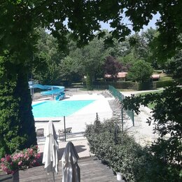 piscine du camping le Garoustel